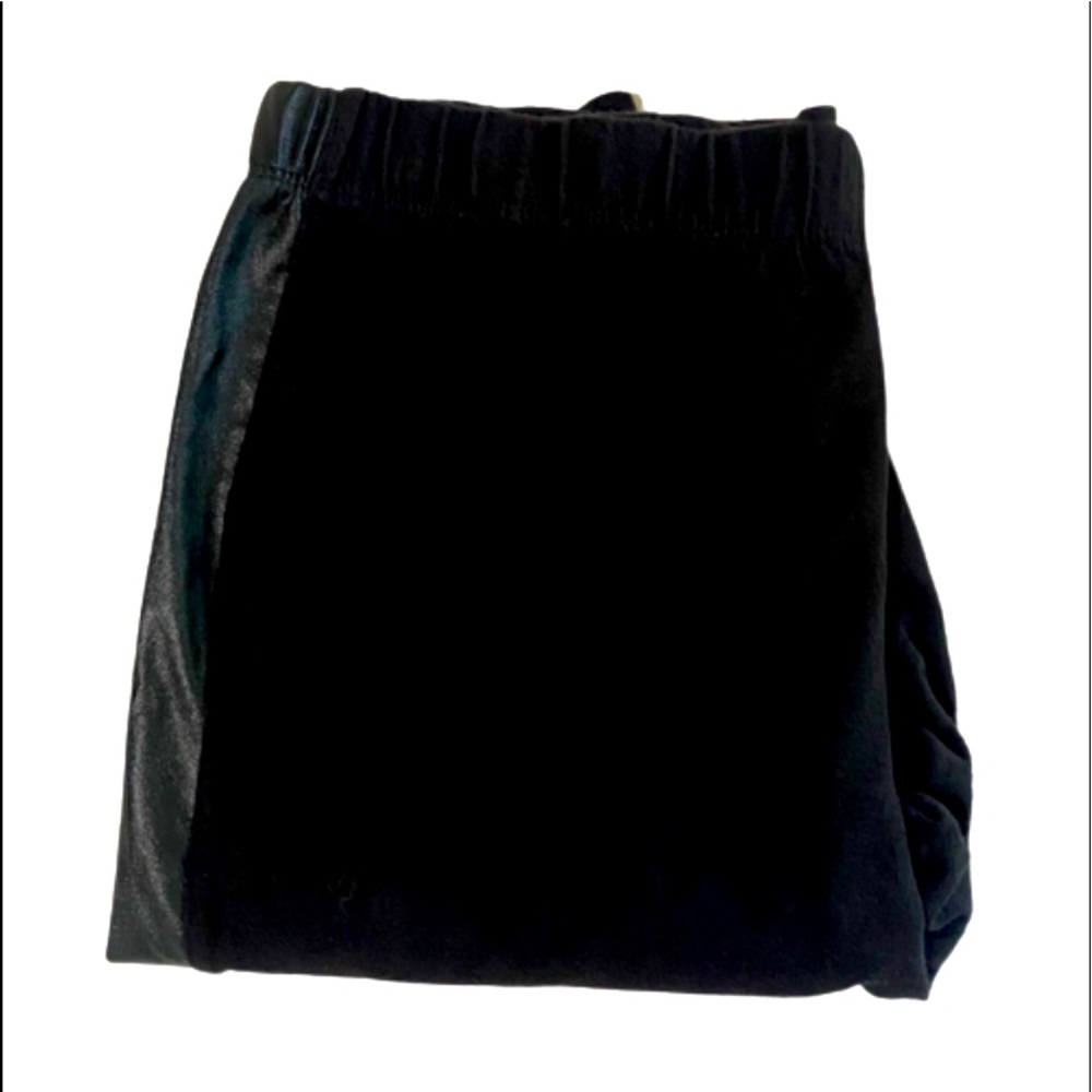 High Waisted Faux Leather Detail Leggings